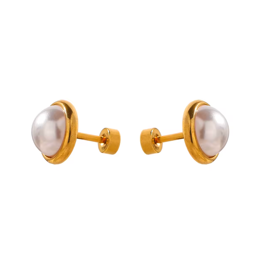 Elegant 18K gold-plated stainless steel stud earrings featuring luminous pearls and a secure screw-back design for a timeless, sophisticated look.